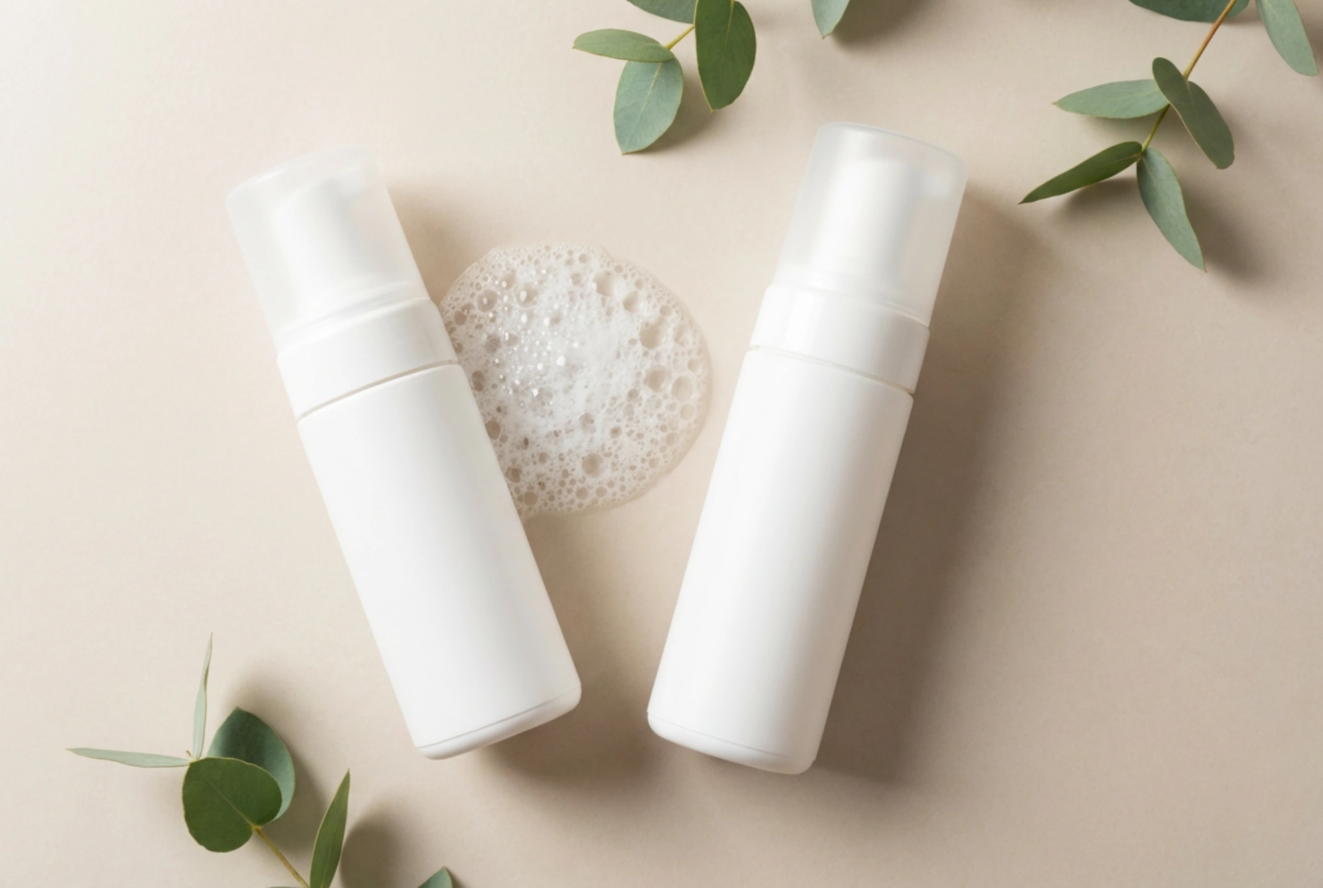 Puhdistusvaahto kasvoille: kevyt ja tehokas puhdistus ilman kiristävää tunnetta