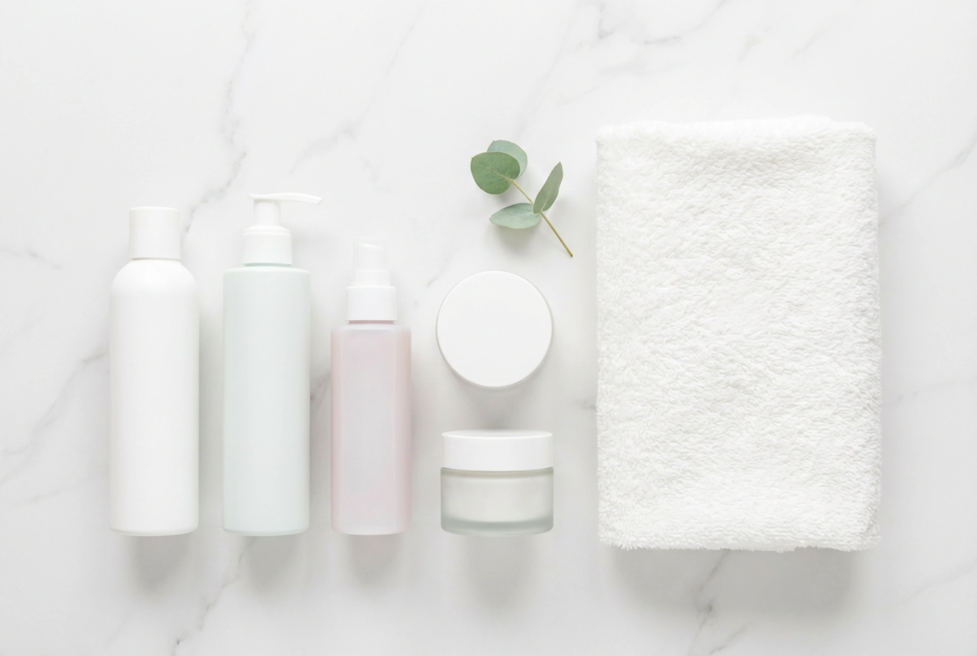 Naisten intiimihygienia: hellävarainen pesu, tiheys ja hyvät käytännöt